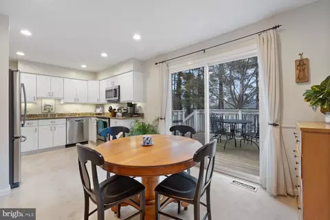 10409 Maynard Ct, Damascus, MD 20872 photo 12