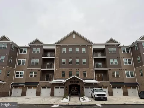 13220 Petrel St #4302, Clarksburg, MD 20871