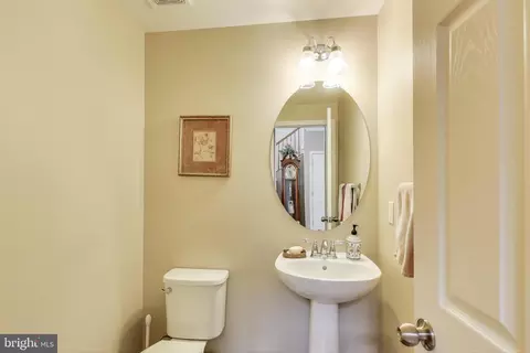 3507 Doc Berlin Dr, Silver Spring, MD 20906 photo 13