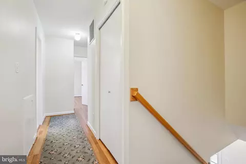 Entry Way - 916 W Nolcrest Dr, Silver Spring, MD 20903 photo 5 of 5