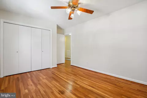 Bedroom - 916 W Nolcrest Dr, Silver Spring, MD 20903 photo 4 of 4