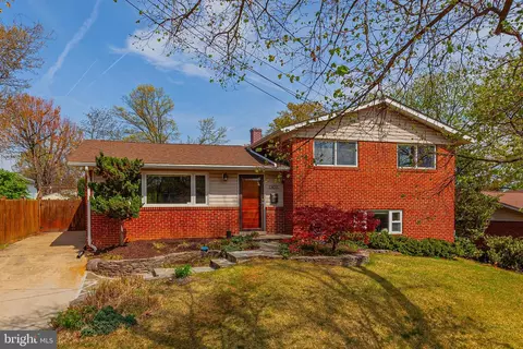 13011 Margot Dr, Rockville, MD 20853