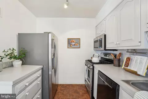 2007 Lansdowne Way, Silver Spring, MD 20910 photo 9