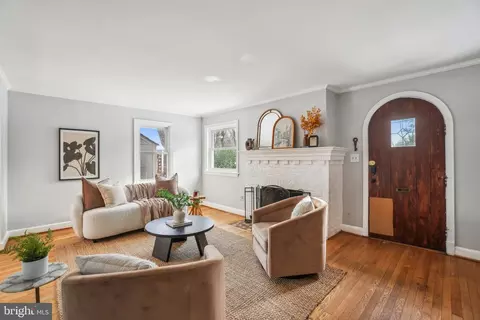 2007 Lansdowne Way, Silver Spring, MD 20910 photo 5