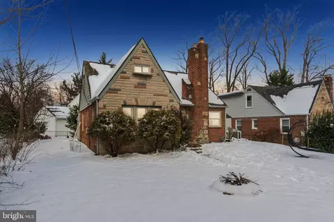 2007 Lansdowne Way, Silver Spring, MD 20910 photo 2