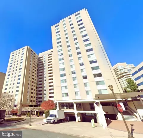 4601 N Park Ave #1715Q, Chevy Chase, MD 20815