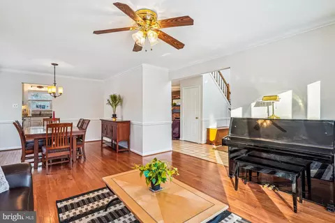 2604 Summer Hill Ct, Silver Spring, MD 20904 photo 6