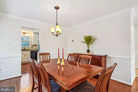 2604 Summer Hill Ct, Silver Spring, MD 20904 photo 9