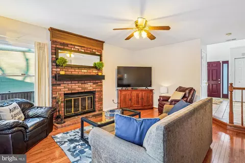 2604 Summer Hill Ct, Silver Spring, MD 20904 photo 11