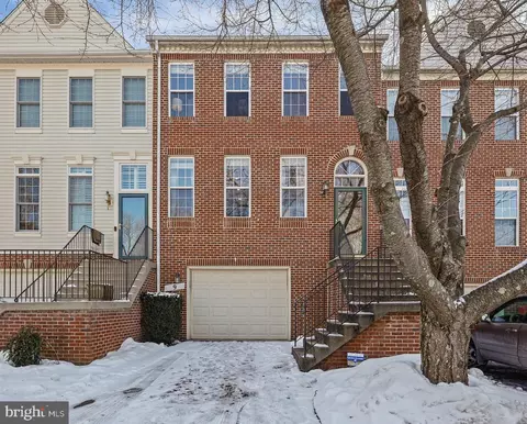 9 Battery Bend Ct, Montgomery Village, MD 20886