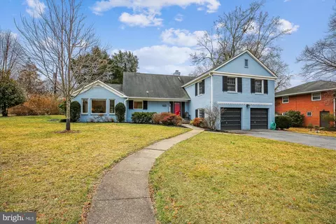 5800 Durbin Rd, Bethesda, MD 20817