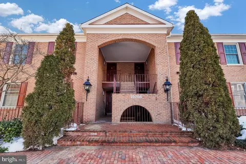 10706 Kings Riding Way #T1-18, Rockville, MD 20852