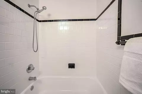 10404 Leslie Ct, Silver Spring, MD 20902 photo 28