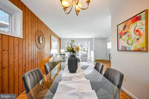 10404 Leslie Ct, Silver Spring, MD 20902 photo 9