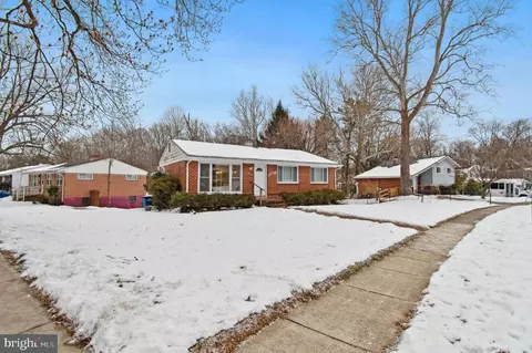 11709 Mentone Rd, Silver Spring, MD 20906 photo 4