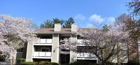12209 Peach Crest Dr #903, Germantown, MD 20874