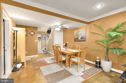 Dining - 3313 Claridge Ct, Silver Spring, MD 20902 photo 2 of 3