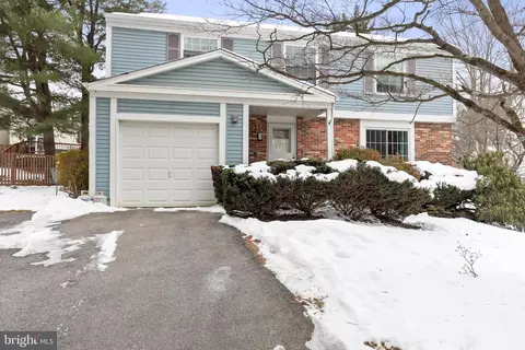 18808 Flower Hill Way, Gaithersburg, MD 20879