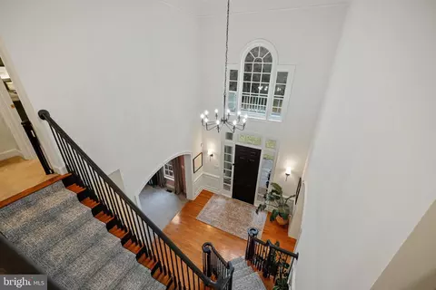 Entry Way - 1507 Sandy Glenn Pl, Sandy Spring, MD 20860 photo 5 of 8