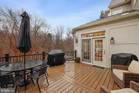 Exterior - 1507 Sandy Glenn Pl, Sandy Spring, MD 20860 photo 7 of 13
