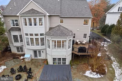 Exterior - 1507 Sandy Glenn Pl, Sandy Spring, MD 20860 photo 11 of 13