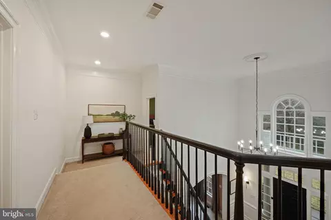 Entry Way - 1507 Sandy Glenn Pl, Sandy Spring, MD 20860 photo 6 of 8