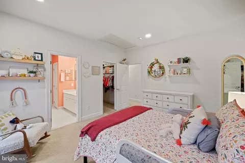 Bedroom - 1507 Sandy Glenn Pl, Sandy Spring, MD 20860 photo 8 of 11