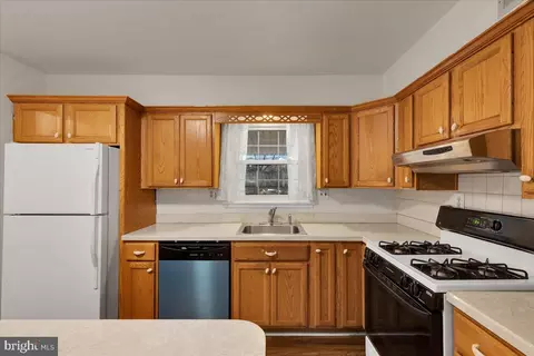 10922 Inwood Ave, Silver Spring, MD 20902 photo 11