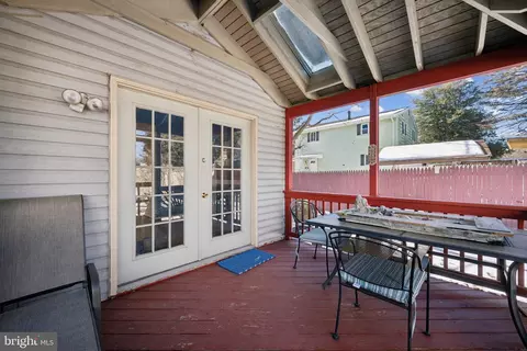 Exterior - 1507 Wheaton Ln, Silver Spring, MD 20902 photo 2 of 7