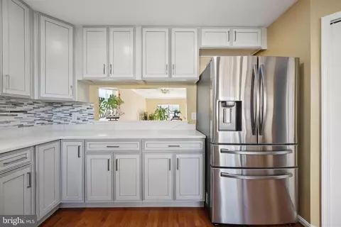 Kitchen - 1507 Wheaton Ln, Silver Spring, MD 20902 photo 2 of 2