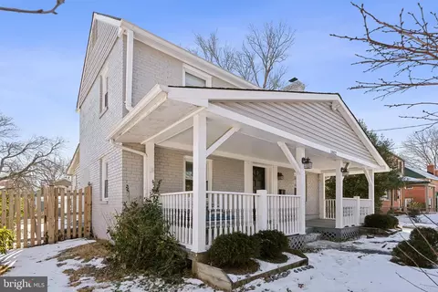 Exterior - 1802 Cody Dr, Silver Spring, MD 20902 photo 3 of 5