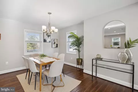Dining - 1802 Cody Dr, Silver Spring, MD 20902 photo 1 of 2