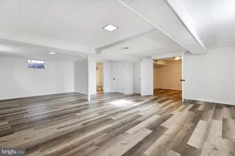 401 Greenbrier Dr, Silver Spring, MD 20910 photo 33