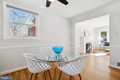 401 Greenbrier Dr, Silver Spring, MD 20910 photo 13