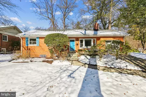 401 Greenbrier Dr, Silver Spring, MD 20910