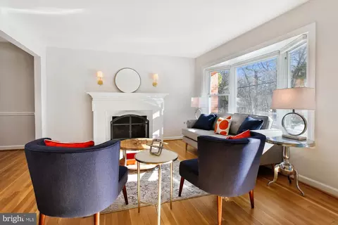 401 Greenbrier Dr, Silver Spring, MD 20910 photo 10