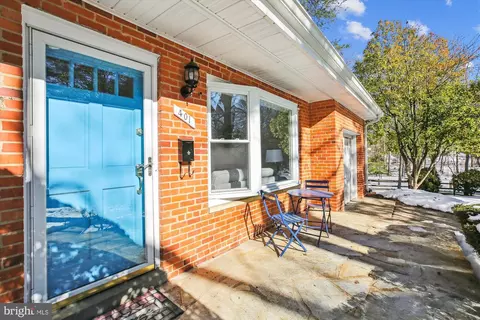 401 Greenbrier Dr, Silver Spring, MD 20910 photo 6