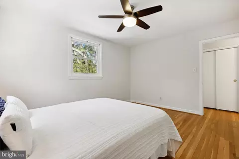 401 Greenbrier Dr, Silver Spring, MD 20910 photo 23