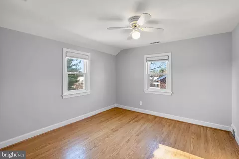 Bedroom - 12 Granville Dr, Silver Spring, MD 20901 photo 2 of 3