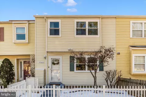 17513 Hoskinson Rd, Poolesville, MD 20837