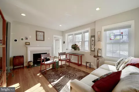 617 Ray Dr, Silver Spring, MD 20910 photo 5