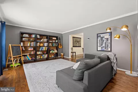 Living - 22 Middlebridge Ct, Silver Spring, MD 20906 photo 1 of 3