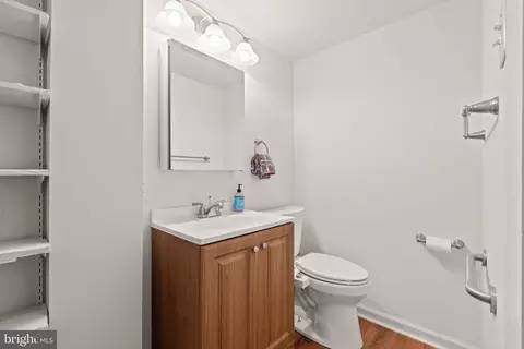 Bath - 22 Middlebridge Ct, Silver Spring, MD 20906 photo 5 of 5