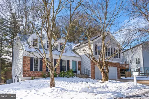 Exterior - 22 Middlebridge Ct, Silver Spring, MD 20906 photo 3 of 12