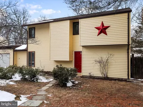 18008 Driftwood Ct, Gaithersburg, MD 20877