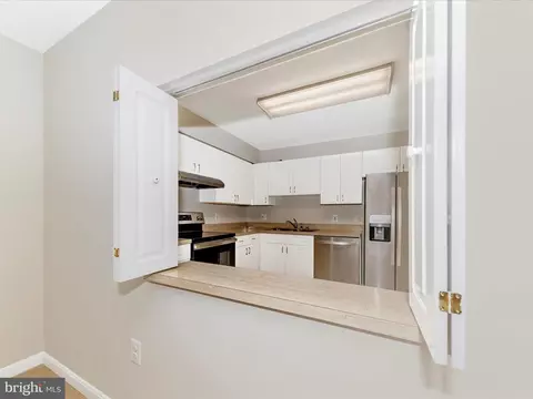 14809 Pennfield Cir #402, Silver Spring, MD 20906 photo 9