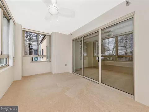 14809 Pennfield Cir #402, Silver Spring, MD 20906 photo 22