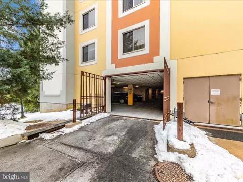14809 Pennfield Cir #402, Silver Spring, MD 20906 photo 31