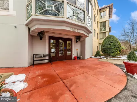 14809 Pennfield Cir #402, Silver Spring, MD 20906 photo 1
