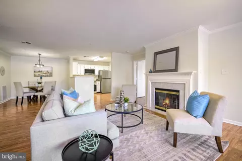 20408 Shore Harbour Dr #5-A, Germantown, MD 20874